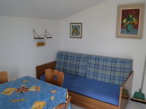 21991801-Ferienwohnung-3-Podgora-300x225-2