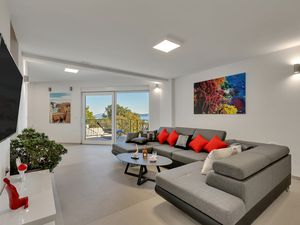 23997397-Ferienwohnung-6-Podgora-300x225-1