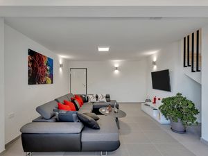 23997397-Ferienwohnung-6-Podgora-300x225-3