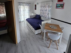 24000398-Ferienwohnung-4-Podgora-300x225-1