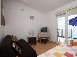 23929483-Ferienwohnung-7-Podgora-300x225-1