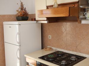 23929483-Ferienwohnung-7-Podgora-300x225-5