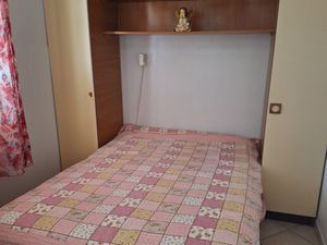 23926874-Ferienwohnung-4-Podgora-300x225-5