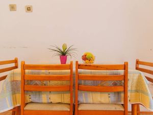 23929463-Ferienwohnung-4-Podgora-300x225-1