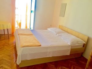 Ferienwohnung für 6 Personen (66 m²) in Podgora