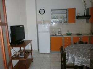 23931466-Ferienwohnung-4-Podgora-300x225-4