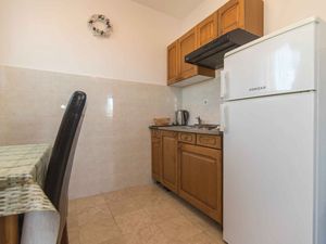 24030988-Ferienwohnung-4-Podgora-300x225-4