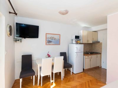 Ferienwohnung für 3 Personen (40 m²) in Podgora 6/10