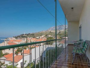 24033942-Ferienwohnung-6-Podgora-300x225-1