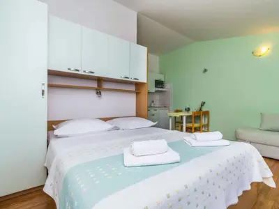 Ferienwohnung für 3 Personen (20 m²) in Podgora 9/10