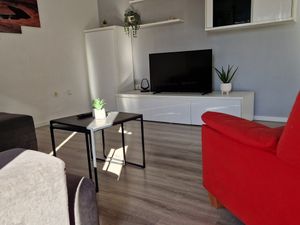 23955006-Ferienwohnung-6-Podstrana-300x225-2