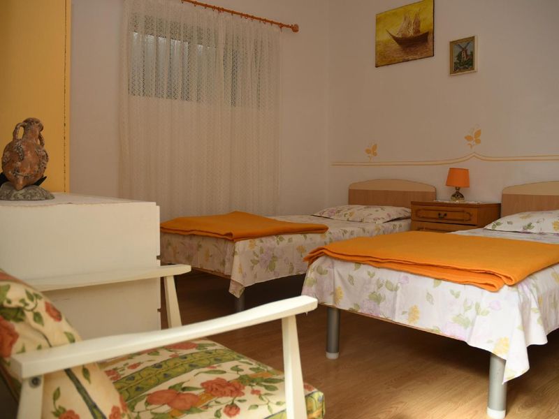 22445993-Ferienwohnung-2-Podstrana-800x600-1