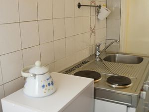 22445993-Ferienwohnung-2-Podstrana-300x225-3