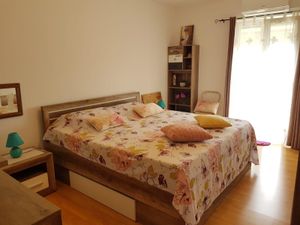 23569409-Ferienwohnung-3-Podstrana-300x225-4