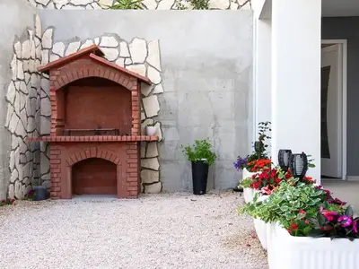 Ferienwohnung für 9 Personen in Podstrana 2/10
