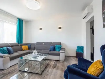 Ferienwohnung für 9 Personen in Podstrana 9/10