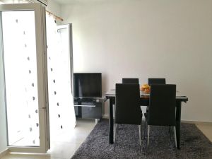 Ferienwohnung für 3 Personen (36 m²) in Podstrana