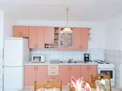 Ferienwohnung für 8 Personen (80 m²) in Podstrana 8/10