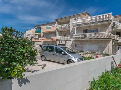 Ferienwohnung für 5 Personen (78 m²) in Podstrana 1/10