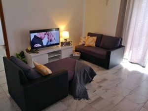 24058448-Ferienwohnung-5-Podstrana-300x225-2