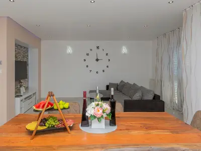 Ferienwohnung für 6 Personen (150 m²) in Podstrana 6/10