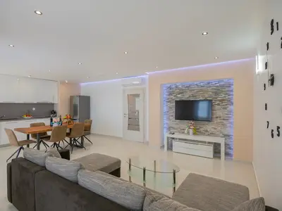 Ferienwohnung für 6 Personen (150 m²) in Podstrana 8/10