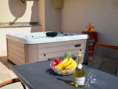 Ferienwohnung für 4 Personen (65 m²) in Podstrana 3/10