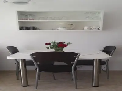 DiningRoom