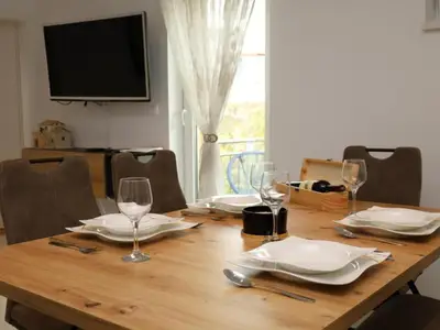 DiningRoom