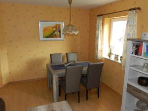 18776061-Ferienwohnung-2-Pölich-300x225-4