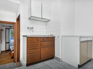 18693785-Ferienwohnung-4-Pokrivenik-300x225-3