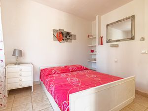 18923735-Ferienwohnung-2-Pokrivenik-300x225-4