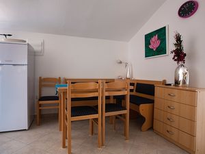 Ferienwohnung für 7 Personen (66 m²) in Poljana