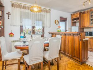 23744099-Ferienwohnung-5-Polje-300x225-4