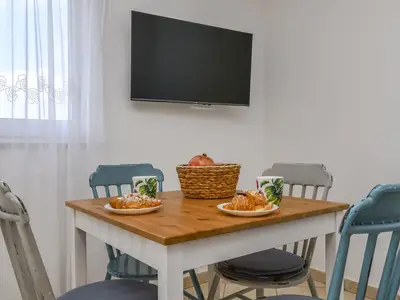 Ferienwohnung für 4 Personen (40 m²) in Poljica 9/10