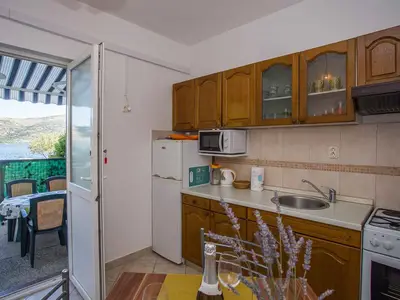 Ferienwohnung für 4 Personen (40 m²) in Poljica 7/10