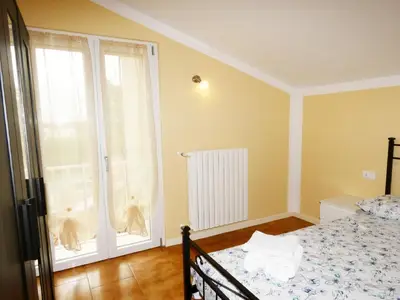 Shlafzimmer mit Doppelbett