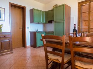 23080195-Ferienwohnung-5-Pomaia-300x225-4