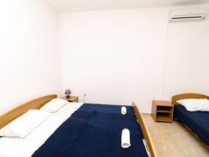 Ferienwohnung für 3 Personen (22 m²) in Pomena