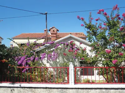 ExteriorSummer