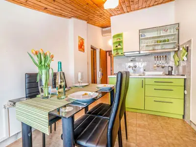 Ferienwohnung für 2 Personen (35 m²) in Pomer 9/10