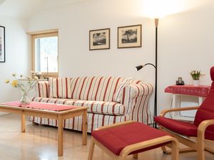 23324429-Ferienwohnung-2-Pontresina-300x225-1