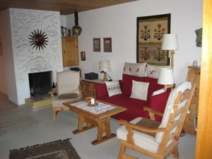 23554543-Ferienwohnung-4-Pontresina-300x225-1