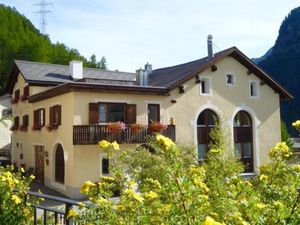 23534590-Ferienwohnung-4-Pontresina-300x225-0