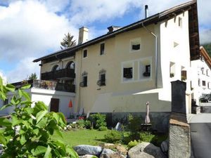 23534590-Ferienwohnung-4-Pontresina-300x225-2