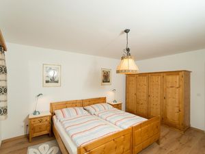 23525893-Ferienwohnung-2-Pontresina-300x225-5