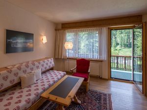 19069901-Ferienwohnung-2-Pontresina-300x225-3