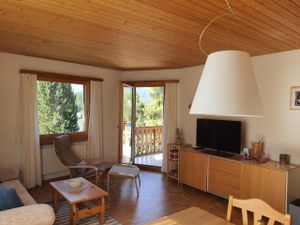 23674897-Ferienwohnung-4-Pontresina-300x225-4