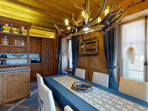 23181577-Ferienwohnung-4-Pontresina-300x225-0