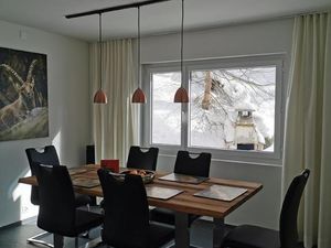 22807011-Ferienwohnung-6-Pontresina-300x225-2